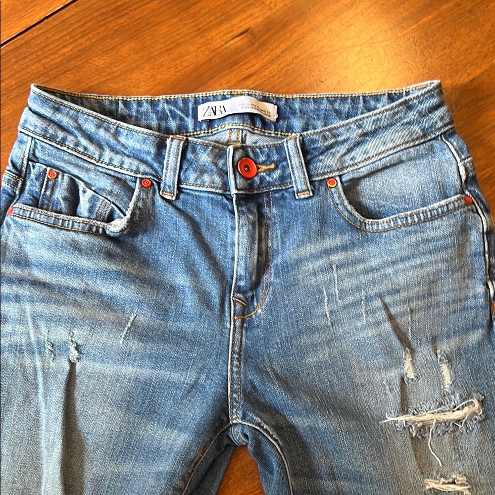 Zara Distressed Denim Jeans with Red Button Accent - Picture 7 of 15